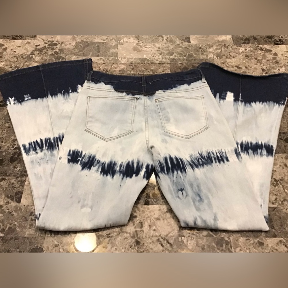 VENUS Tie-Dye Super Flare Bell Bottom Jean Size 8 Hippie Retro 70’s Stretch - Picture 6 of 13